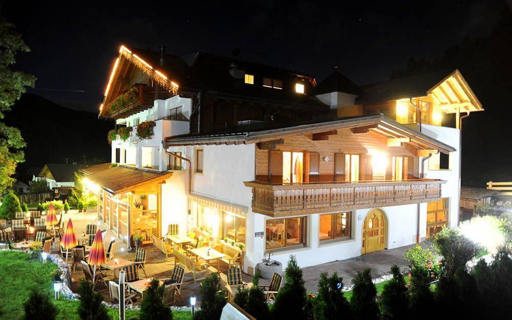 Hotel Monte Paraccia 산 비질리오 디 마레베 외부 사진